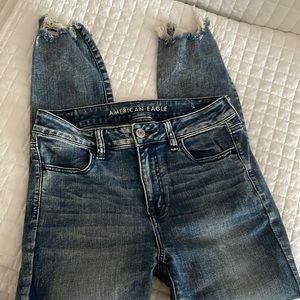 American Eagle High Rise Jegging Jeans